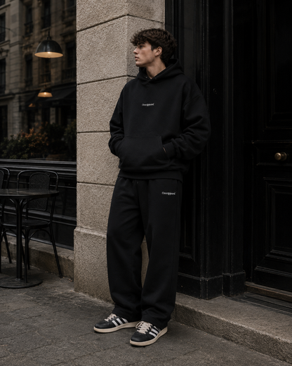 BUZO BAGGY OVA APPAREL NEGRO (PREVENTA)